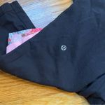 Lululemon black yoga pants with pink waistband size 4 Photo 4