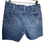 Wrangler Women’s Vintage Cut Off Jeans Shorts Size 10 Photo 3