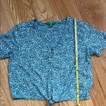 Dip Button Down Crop Top Green Photo 6