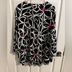 Liz Claiborne  3/4 Sleeve Pullover Tunic Blouse Black Floral Plus 3X Photo 7