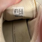 Ecco  8-8.5 white red low street lite retro low sneaker womens leather comfort Photo 4