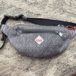 Chacos Chaco Belt Bag Sling Waist Fanny Pack Crossbody Hip Photo 0