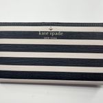 Kate Spade Wallet Photo 0