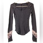 We The Free  Bandana‎ Cuff Thermal Top Black Women's Size  S small Photo 1