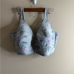 Cacique Lane Bryant  lightly lined no wire bra 44H Photo 1