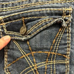 Kut From The Kloth Distressed Catherine Boyfriend Jeans size 6 Photo 5