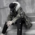 Coat / Jacket Photo 2