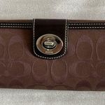 Coach  Chocolate & Mahogany CC Turnlock Wallet w rear flap over Section CLEAN Photo 0