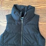 Old Navy  Fleece Lined Waist Length High Neck Vest Size Small Gorpcore Full Zip Photo 4