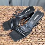 Abound  Austyn Women's 9.5 M Black Leather Slip-On Block Heel Strappy Sandals Photo 0