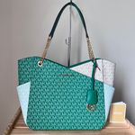 Michael Kors Purse Photo 0