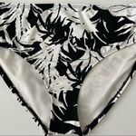 Catalina  Swimwear Mid Rise Scoop Bikini Bottom Size S Photo 7