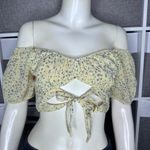 Sky And Sparrow  Yellow Ditsy Floral Crop Top Baby Tee Blouse Size Medium Photo 10