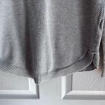Gap Women's Light Gray Crew Neck Sweater Photo 3