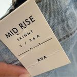 Lucky Brand  AVA Mid Rise Skinny Jeans Light Wash Blue Women’s SZ 2  / 26 NWT Photo 7