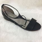 Sas Sandra‎ T Photo 1