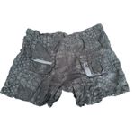 Johnny Was Eyelet Cargo Shorts Women’s Size 10 Gray Green Embroidered Boho Photo 2