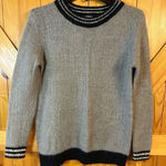 Shrinking Violet  Women’s Sweater Size Medium Wool Blend (8313) Photo 0