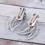 Vintage Clip On Earrings Photo 7