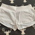 Lululemon  speed up high rise 4" white shorts size 6 Photo 0