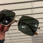 Ray-Ban s 1971 Square With Gold Frame Photo 2