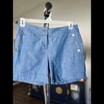 The Limited  Size 6 Women’s Jean Shorts w/Triple Button Photo 1