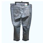 Old Navy  Womens Size 16 Boyfriend Straight Cropped Distressed Jeans Light Wash Photo 2