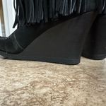 Minnetonka Size 8 black  boots Photo 2