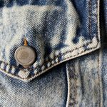 BLANK NYC Blue Denim Jacket with Tan Sherpa Lining Photo 6
