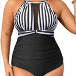 None Women’s size XXL Striped‎ one piece Swimsuit Photo 0