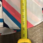 EXPRESS women’s slim fit sleeveless button collared front top Photo 4