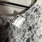 love on a hanger New  Dress sz M Ivory & Black Crochet Lace Short Sleeve Lined Photo 4