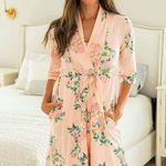 Gownies Nina post surgery recovery robe size small Pink Photo 0