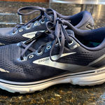 Brooks  Ghost 15 Wide Peacoat Pearl Womens Size 9.5 Wide Photo 0