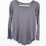 Lululemon  Womens Locarno Long Sleeve Active Gym Workout Lounge Shirt Dark Carbon Photo 2