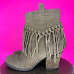 sbicca  Kathrin Taupe Suede Fringe Pull On Block Heel Boot Size 6.5 Photo 2
