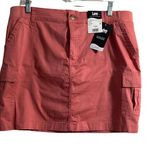 Lee  Coral Skort with Pockets Size 14M Photo 0