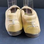 Minnetonka  SKU 7673 Womens Deer Skin Moccasin Loafers Size 8 Photo 4