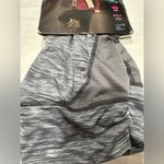 Maidenform Women's ® Sport Base Layer High-Waisted Leggings Size Small Photo 4