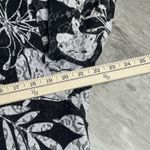 Chico's  Active Women Windbraker Size 3 Hooded Zippered Jacket Floral Z-258‎ Photo 5