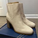 NEW Dr. Scholl's Shoes Women's Ride Away Mid Shaft Boots Calf in White Cap Size 9 Photo 0