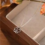 Silver Star Pendant Necklace Photo 8