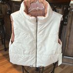 Vine & Valley Puffer Vest Reversible Beige Tan Womens XL New Photo 4