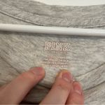 PINK - Victoria's Secret PINK VS VICTORIA'S SECRET Girlfriend Short Sleeve Cropped Tee Oatmeal Hearts L Photo 4