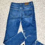 Madewell Women's dark wash Blue Jeans  9” mid rise skinny 26 button fly 28”inseam Photo 3