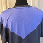 Cotopaxi Open Back Gray Purple tee Size XL Photo 2