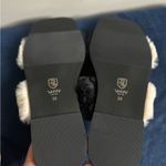 VHNY Criss Cross Fuzzy Flurry Cozy House Slides Warm Slippers for Indoor Outdoor Black Size 8 Photo 2