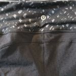 Lululemon womens Gather & Crow yoga crop pants black size 10 Photo 2