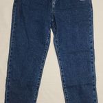 Denizen from Levi's Denizen boyfriend jeans from Levi's size 2 W26''x L35'' Photo 0