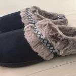 Navy Plush Slippers, Size 9/10 Blue Photo 1